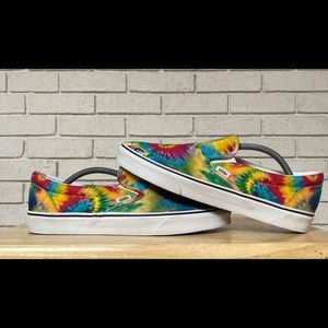 Classic Slip-On Vans “Tie-Dye”